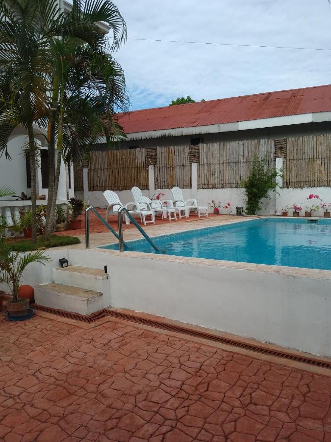 Beth'S Villa Moalboal Zewnętrze zdjęcie