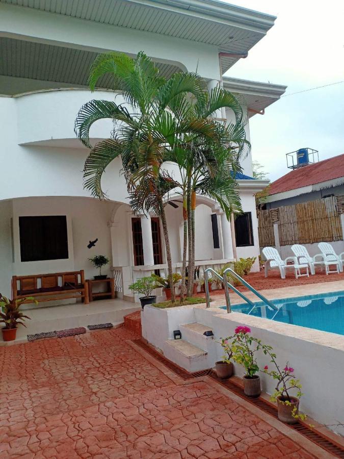 Beth'S Villa Moalboal Zewnętrze zdjęcie